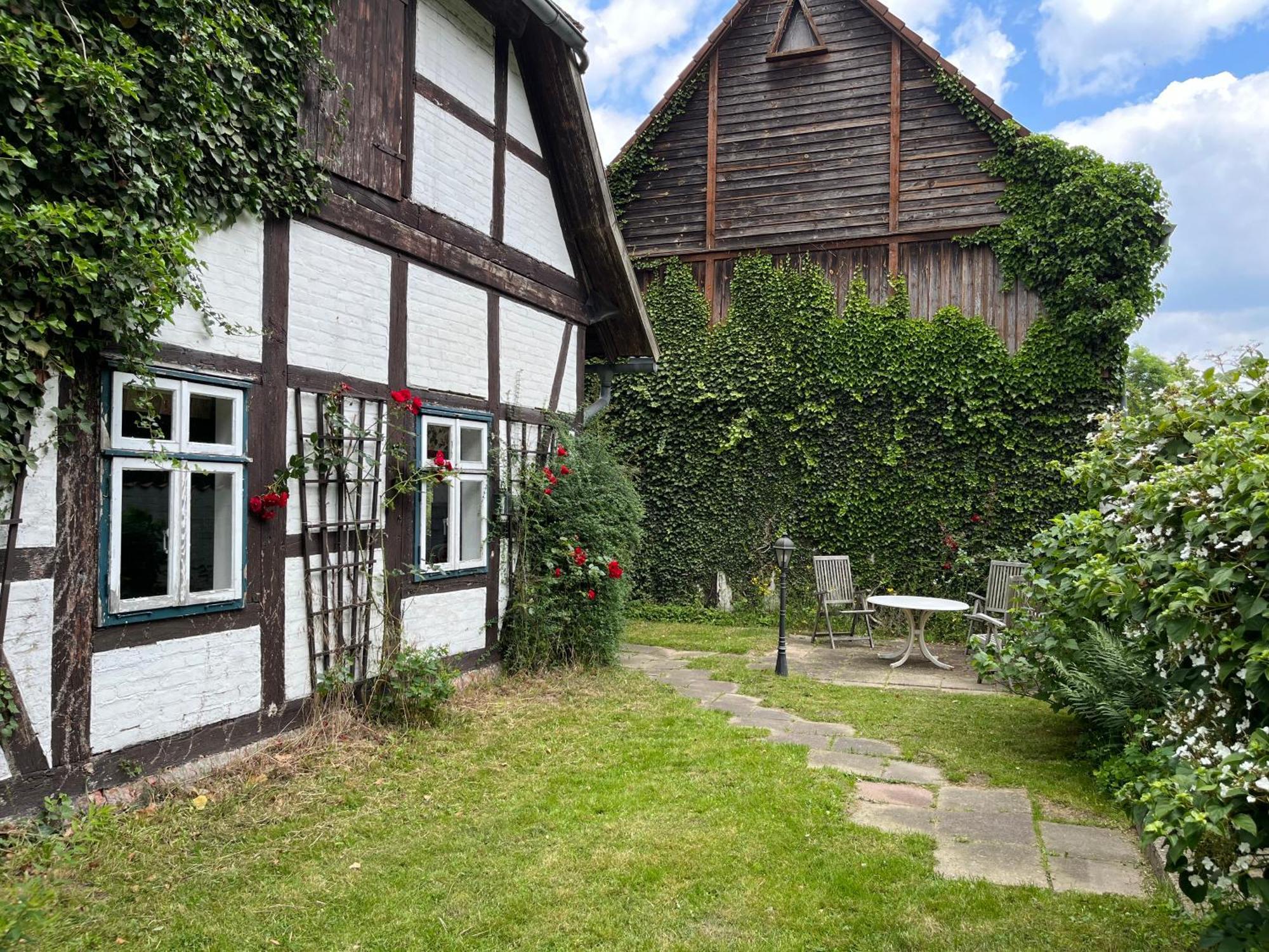 „Altes Forsthaus“ Am Schloss Uelzen Eksteriør billede
